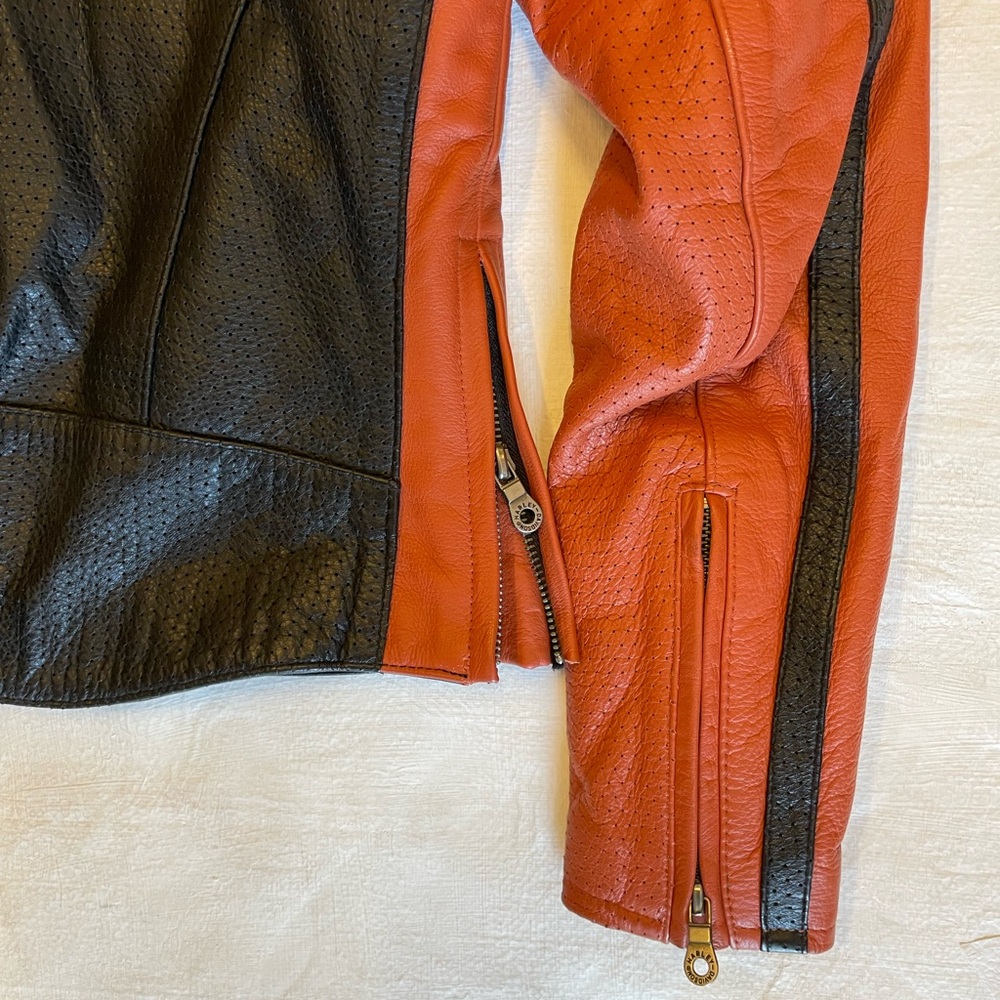 HARLEY DAVIDSON Colorblock Perforated Leather Patch Cafe Moto Jacket Size XS - Picture 5 of 9